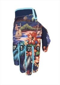 HULA Strapped Fist Gloves 16
