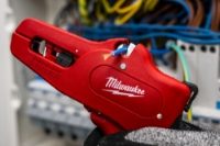 MILWAUKEE AUTOMATIC WIRE STRIPPER