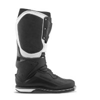 Gaerne SG22 Black/White MX Boots